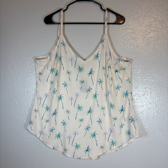 torrid Tops - NWT Torrid Ava Pink Palms V Neck Cami Palm Tree Light Pink 1 1X 14-16